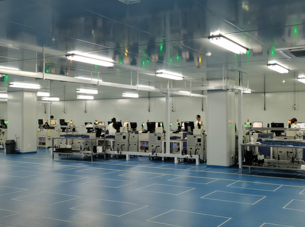 固始啟昂半導(dǎo)體無(wú)塵車(chē)間